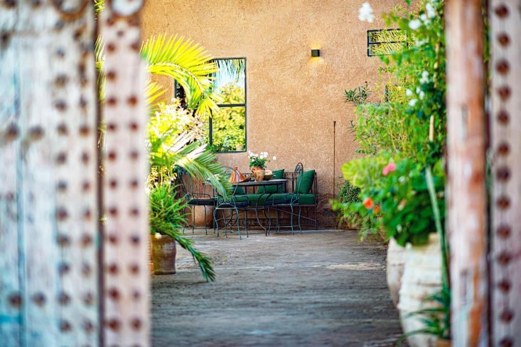 Aux portes de Marrakech Villa Arts&Déco avec piscine Marrakesh Exterior foto
